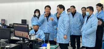 洛阳市洛龙区区长孙毅辉一行到我司考察调研